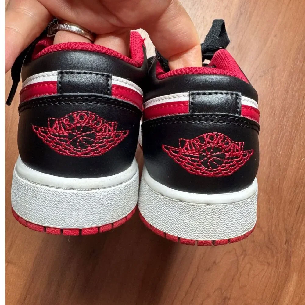 Nike Air Jordan 1 Low Unisex Kids Sneaker Red/White/Black US 5 Y
